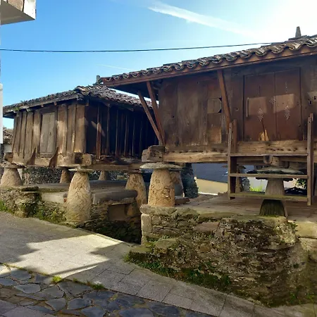 Casa Aladino Hostal *